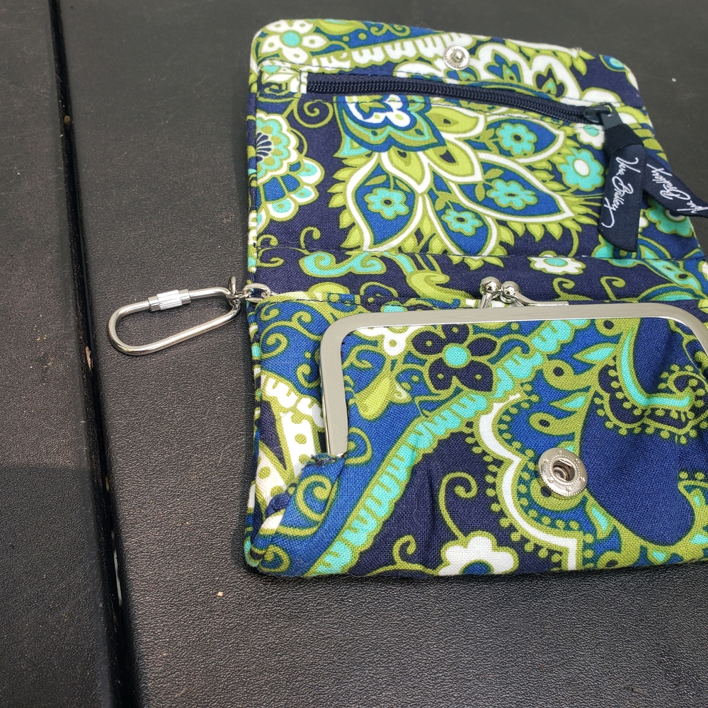 Floral Patterned Wallet - Picture 5 of 6